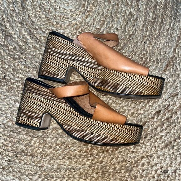 Free People Demi Clogs size 38 - Picture 4 of 7